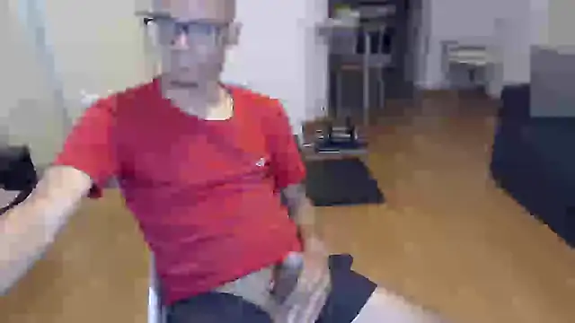 guachin hunk online show from 11-17-25, 03:12