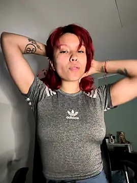 dinamita Blair online show from 09-24-25, 04:05