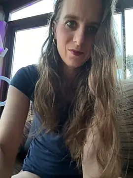 Snapshot of LadyChantale chatting on 01-19-25, 07:15 LadyChantale online show from 01-19-25, 07:15