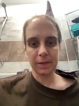 Snapshot of LadyChantale chatting on 02-15-26, 01:09 LadyChantale online show from 02-15-26, 01:09