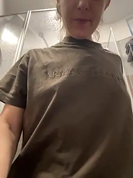 Snapshot of LadyChantale chatting on 02-17-26, 03:08 LadyChantale online show from 02-17-26, 03:08