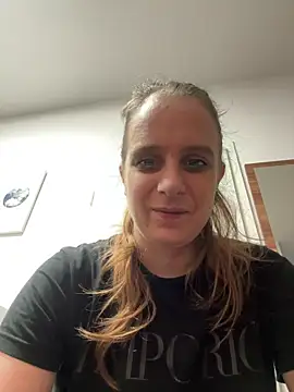LadyChantale online show from 05-07-26, 05:24