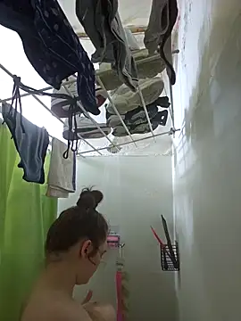 Snowbunnycake 131 online show from 10-07-25, 10:12