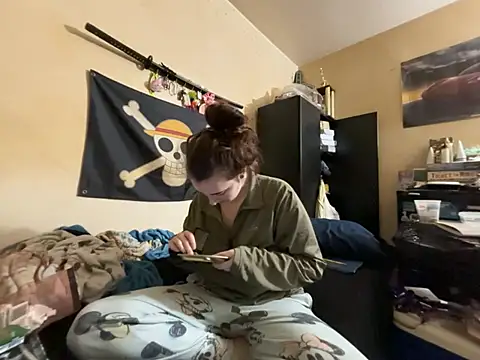 Snowbunnycake 131 online show from 05-23-26, 01:26