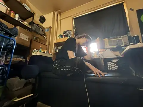 Snowbunnycake 131 online show from 06-26-26, 07:51