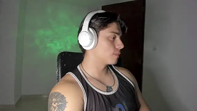 Giordano Russo online show from 09-24-25, 04:05