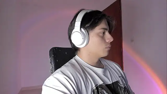 Giordano Russo online show from 03-27-26, 03:56