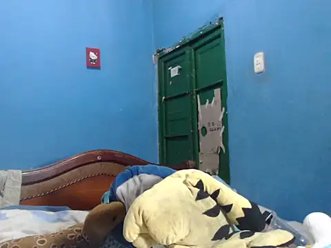 Lauren baby online show from 02-06-26, 09:51