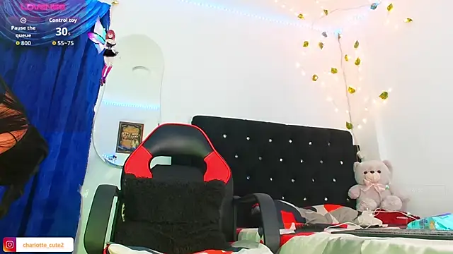 cute charlotte  online show from 09-26-25, 03:10