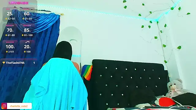 cute charlotte  online show from 10-05-25, 03:27