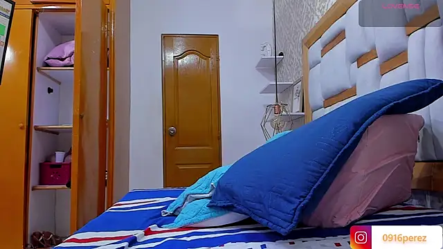  kaarla  online show from 09-13-25, 07:13