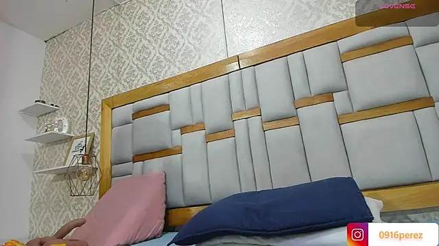  kaarla  online show from 10-10-25, 07:13