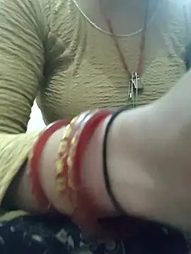 Snapshot of maahi-satva chatting on 02-18-25, 04:37 maahi-satva online show from 02-18-25, 04:37