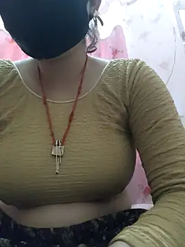 Snapshot of maahi-satva chatting on 02-20-25, 03:12 maahi-satva online show from 02-20-25, 03:12