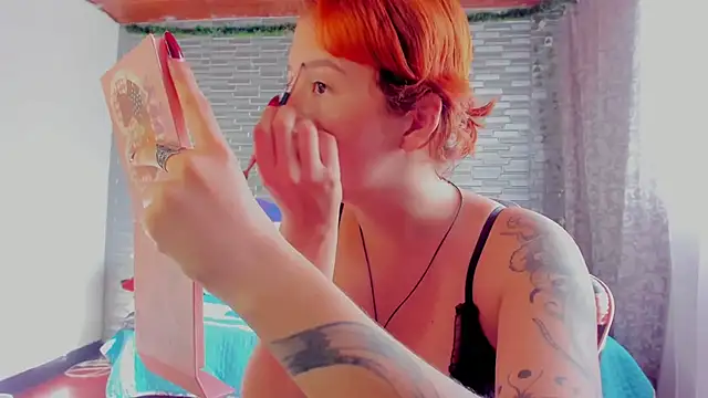 Ginger Sweetty online show from 12-16-25, 08:58