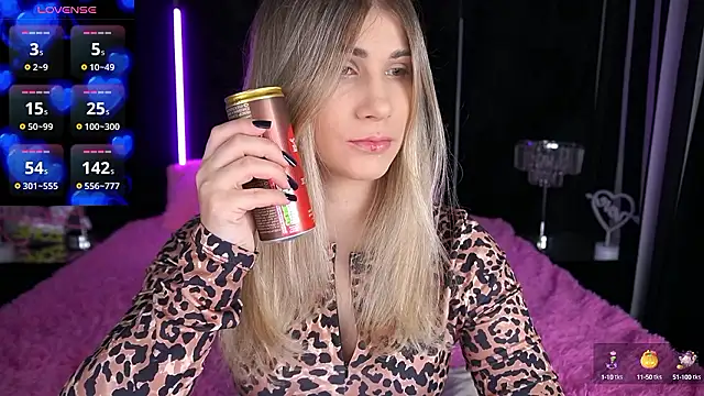 CassandraGood online show from 12-03-24, 07:43