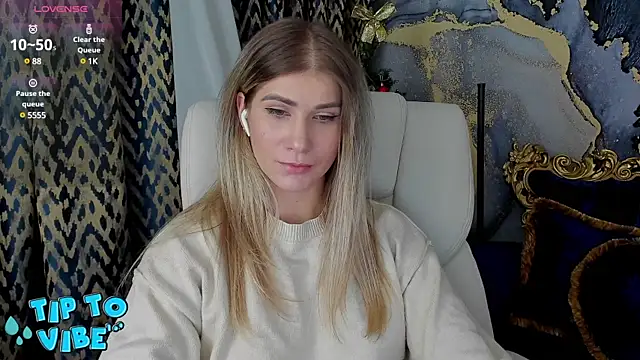 CassandraGood online show from 01-18-25, 02:58