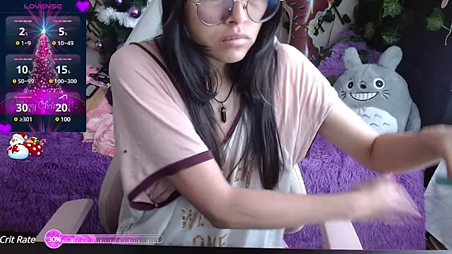 MidoriQuiinn online show from 12-18-24, 01:56