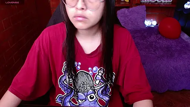 MidoriQuiinn online show from 05-06-26, 03:50