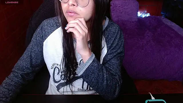 MidoriQuiinn online show from 06-24-26, 04:06