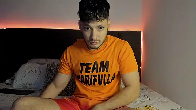 Snapshot of alejandro__2 chatting on 09-09-25, 03:44 alejandro 2 online show from 09-09-25, 03:44