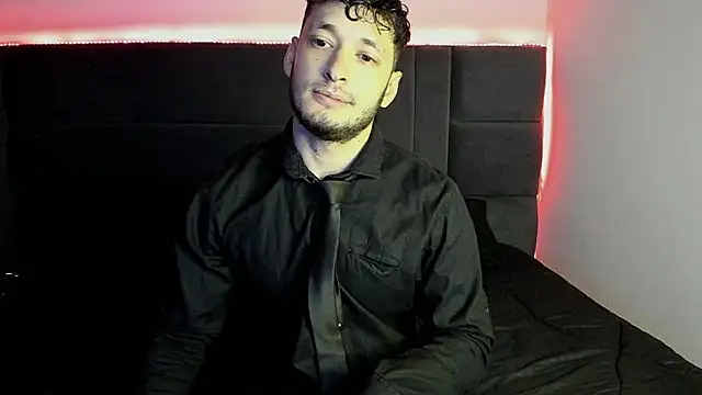 Snapshot of alejandro__2 chatting on 09-26-25, 01:15 alejandro 2 online show from 09-26-25, 01:15