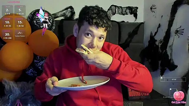 Snapshot of alejandro__2 chatting on 10-25-25, 04:24 alejandro 2 online show from 10-25-25, 04:24