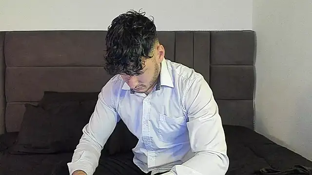 alejandro  2 online show from 01-16-26, 06:01