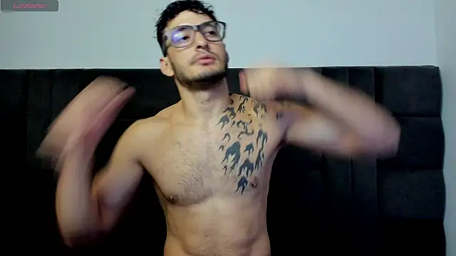 alejandro  2 online show from 05-04-26, 05:53
