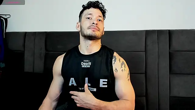 alejandro  2 online show from 05-09-26, 05:51