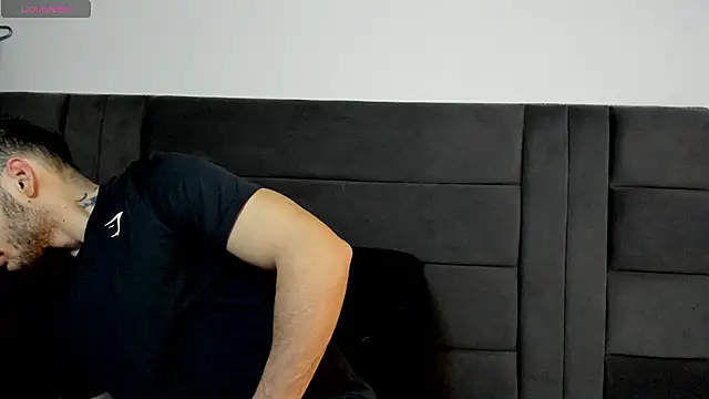 alejandro  2 online show from 05-10-26, 08:03