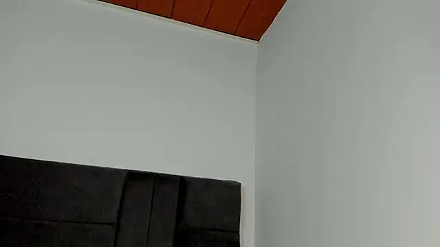 alejandro  2 online show from 06-18-26, 02:56