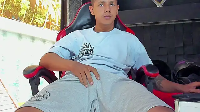 boy bigcock24cm online show from 06-01-26, 12:29