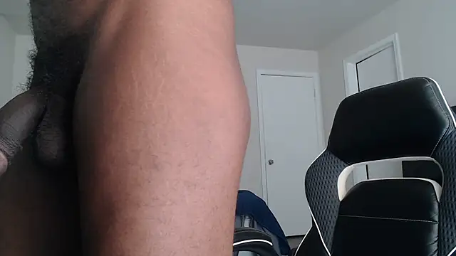 Snapshot of ChrisVacher chatting on 09-27-25, 05:07 ChrisVacher online show from 09-27-25, 05:07