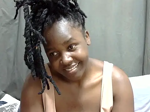 Snapshot of Sweet_ebony20 chatting on 03-28-26, 04:39 Sweet ebony20 online show from 03-28-26, 04:39