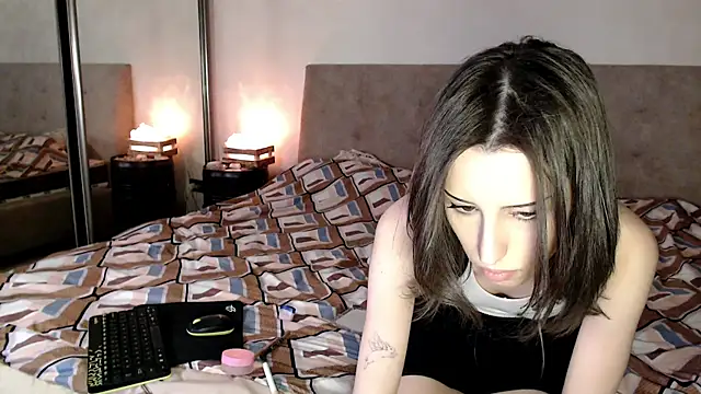 -Yummybabes- online show from 05-16-26, 10:41