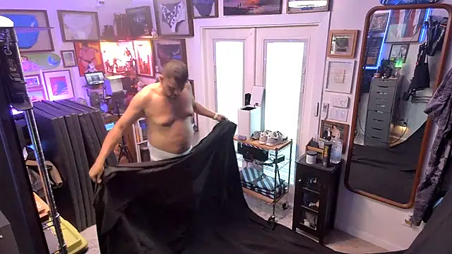 Briefs bud online show from 03-09-25, 01:46