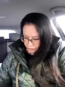 x  KHALEESI  x online show from 01-14-25, 03:04