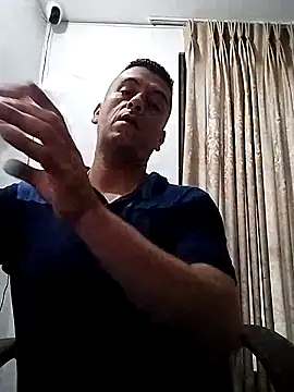 Snapshot of starplss chatting on 10-05-25, 10:18 starplss online show from 10-05-25, 10:18