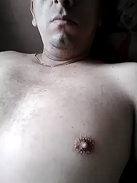 Snapshot of starplss chatting on 10-28-25, 08:11 starplss online show from 10-28-25, 08:11