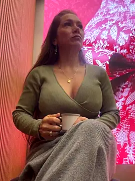 angelitasexy81 online show from 12-14-25, 06:01