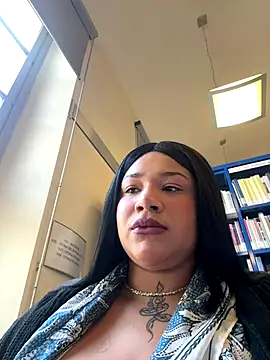 IamSashaLuv online show from 10-01-25, 08:09