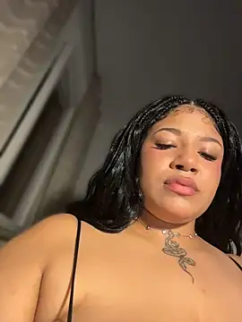 IamSashaLuv online show from 05-08-26, 01:00