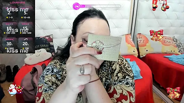 Snapshot of lady_lauren chatting on 02-03-25, 05:18 lady lauren online show from 02-03-25, 05:18