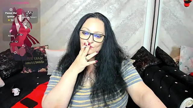 lady lauren online show from 05-13-26, 03:59