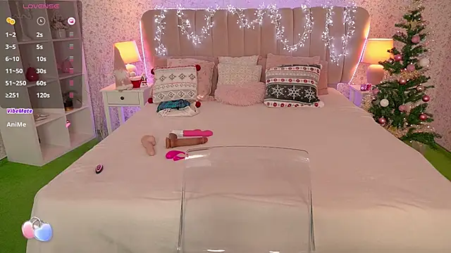 MirandaHobbs online show from 12-31-24, 06:37