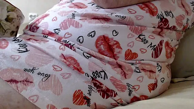 Snapshot of Anabelldestiny chatting on 03-25-26, 05:30 Anabelldestiny online show from 03-25-26, 05:30