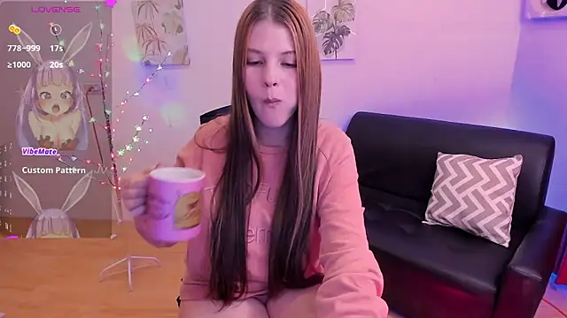 MillySandlerr online show from 02-20-25, 03:19