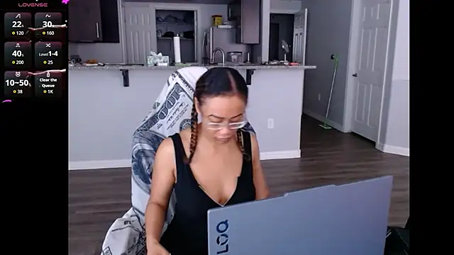 RylHoneyy online show from 06-11-26, 08:29