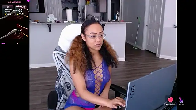 RylHoneyy online show from 06-23-26, 06:50